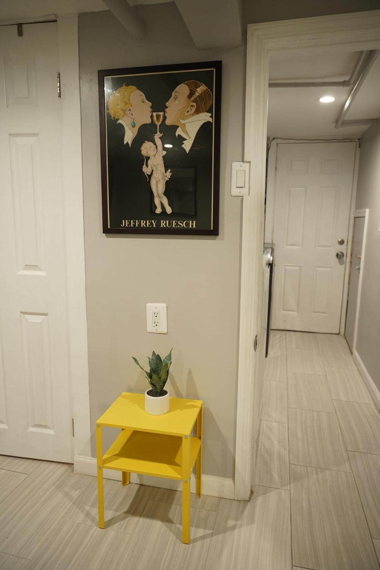 Cozy 2 Bedroom In A Lovely Forest Hills Neighborhood ニューヨーク エクステリア 写真